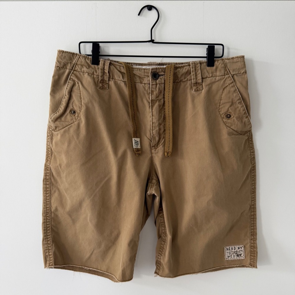 Aeropostale Mens Tan Khaki Cargo Shorts Raw Hem Drawstring 34 7189AS12